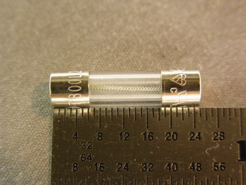 Предохранитель 800ma 250v